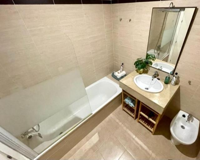 Gatu Premium Racimo, Terraza, Piscina, Aire Ac, Wifi Y Parking " Preferente Mayores De 25 Anos Y Familias " El Puerto de Santa Maria Ngoại thất bức ảnh